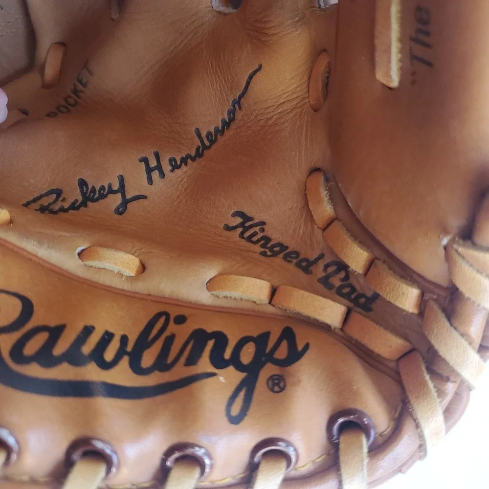 RAWLINGS RBG-135 RICKY HENDERSON Youth Baseball Mitt Glove 11 Inch RHT